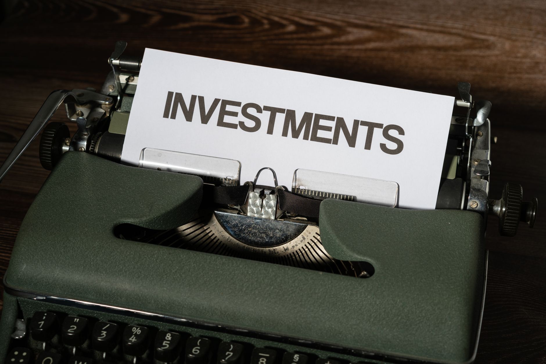 Tania Diolle Raises Concerns Over Investment Management and Pension Reforms