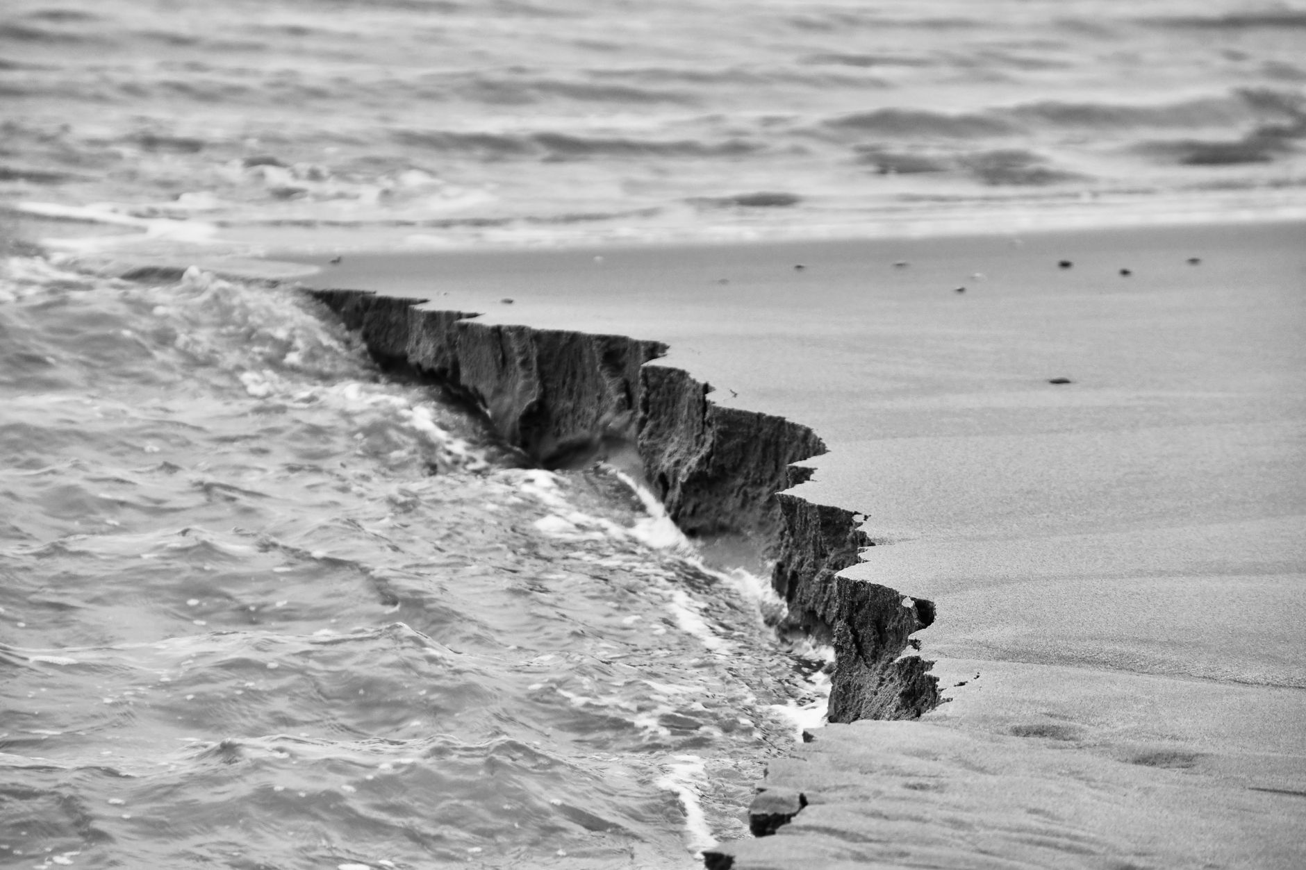 Mauritian Coastline Threatened by Erosion