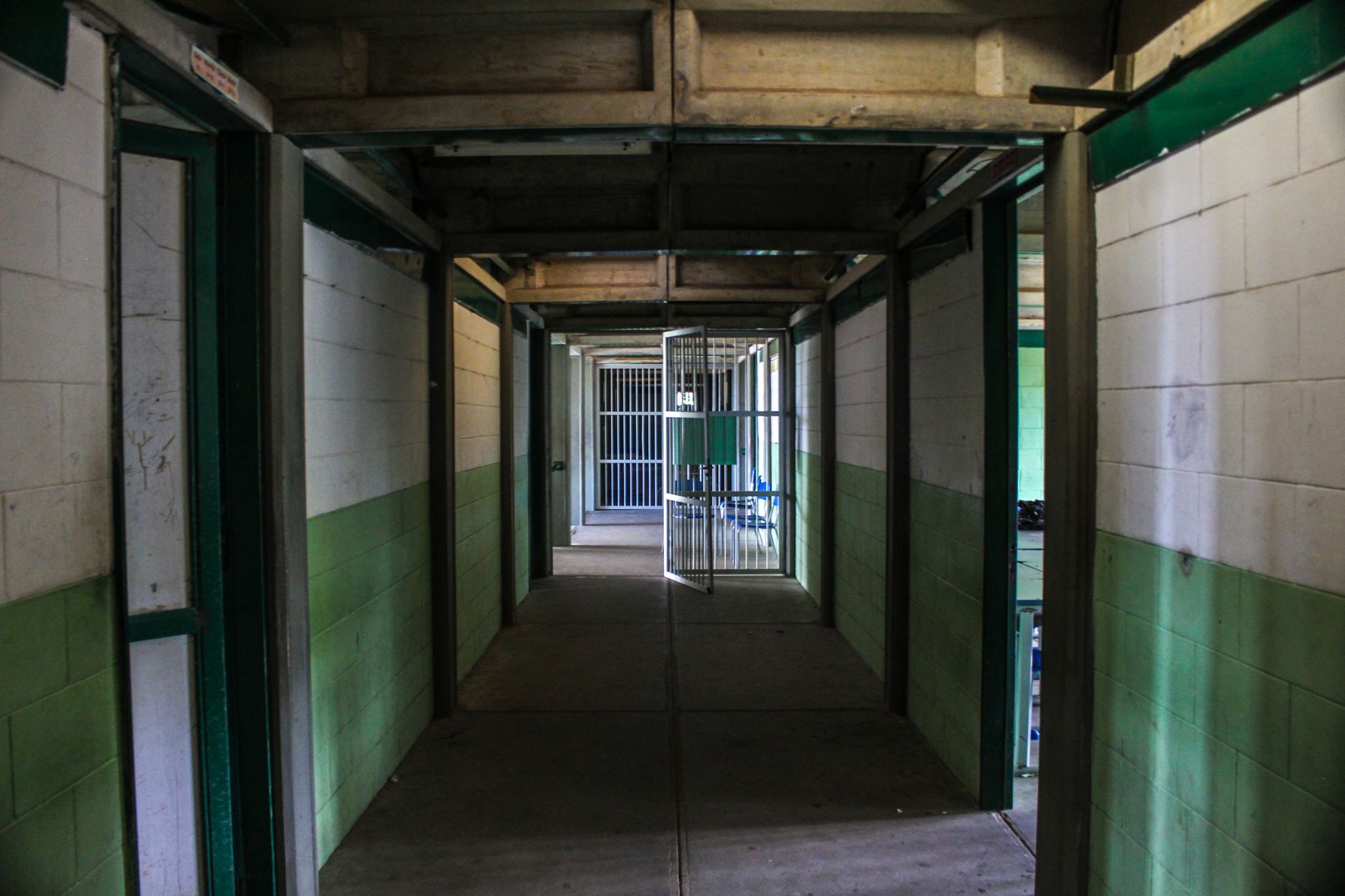 Seizure of Mobile Phones in Mauritian Prisons