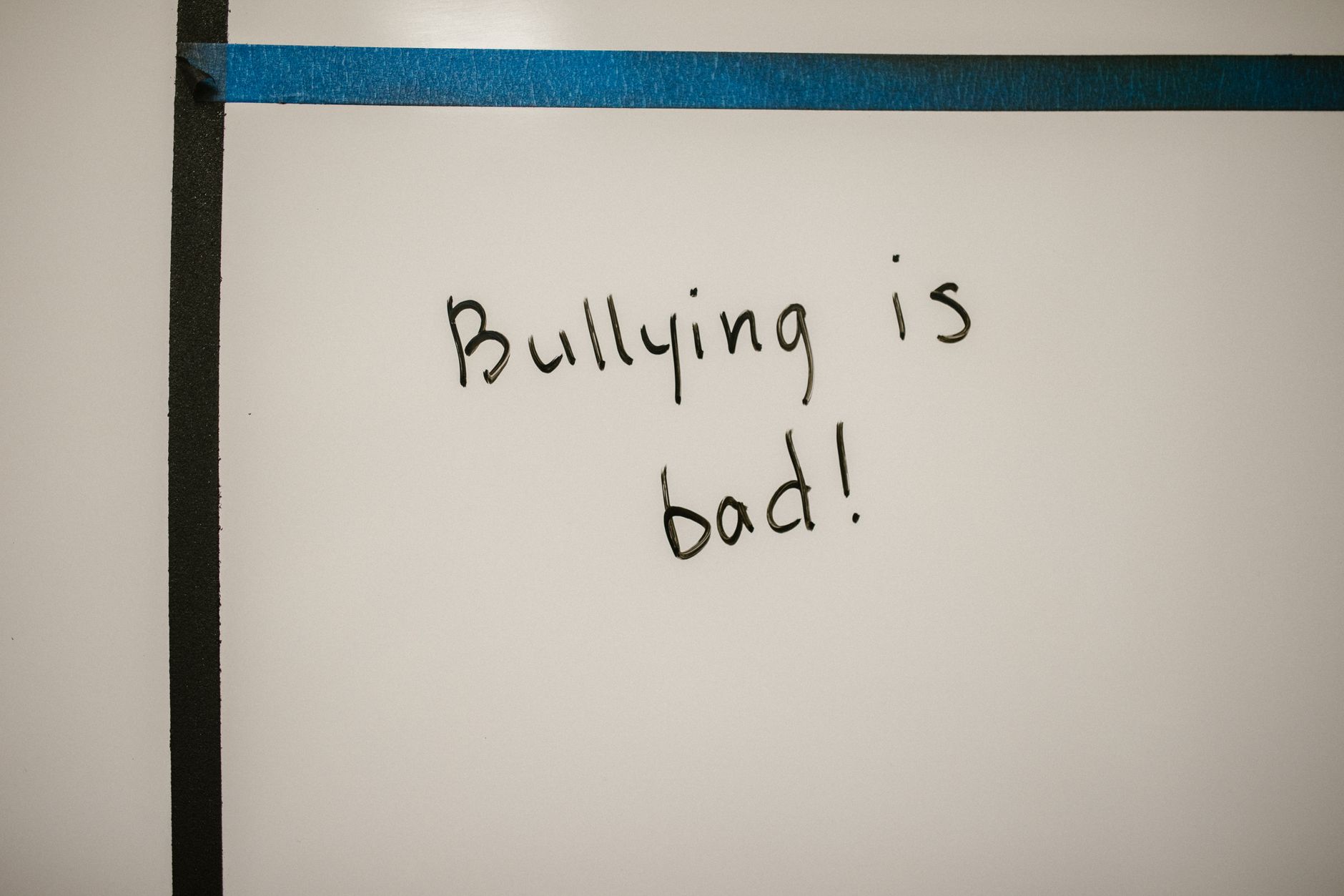 Bullying dans une école privée : des pratiques inquiétantes révèlent un problème de harcèlement